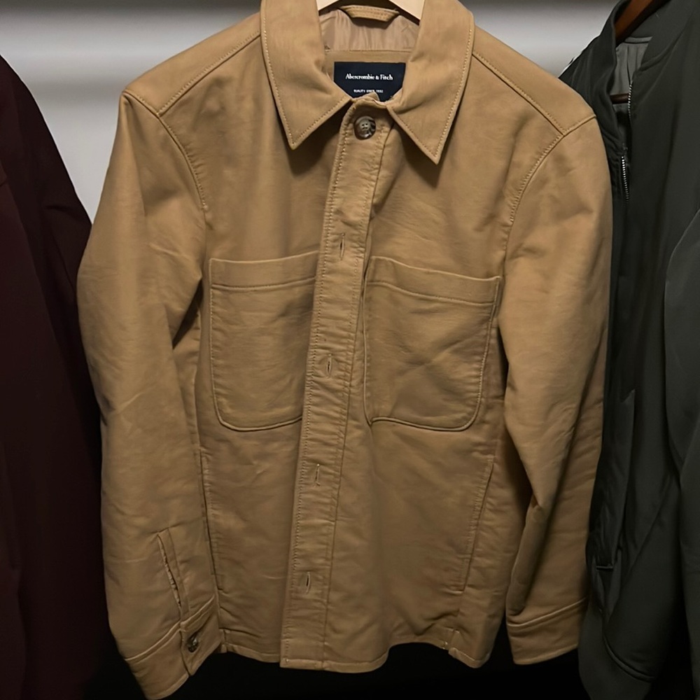 NWT Abercrombie Dinner Shirt Jacket Tan S